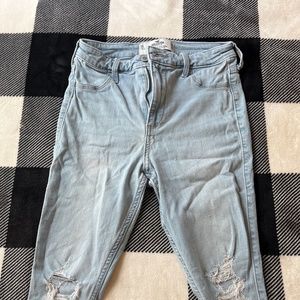 Hollister jeans